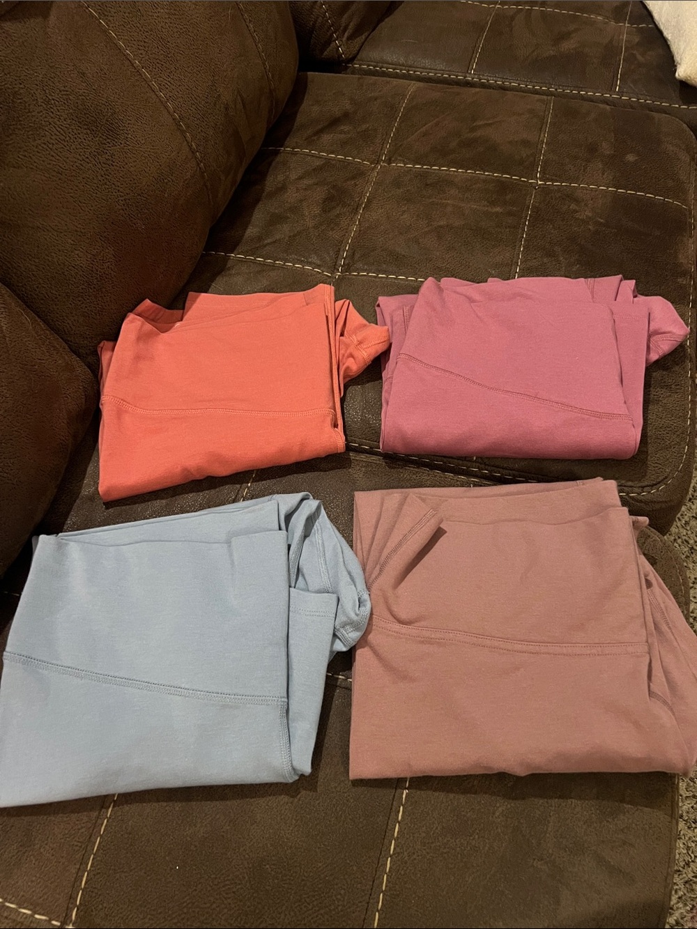 Old Navy Set of 4 Pastel Leggings Pack with Light Blue, Coral, Pink, and Peach
